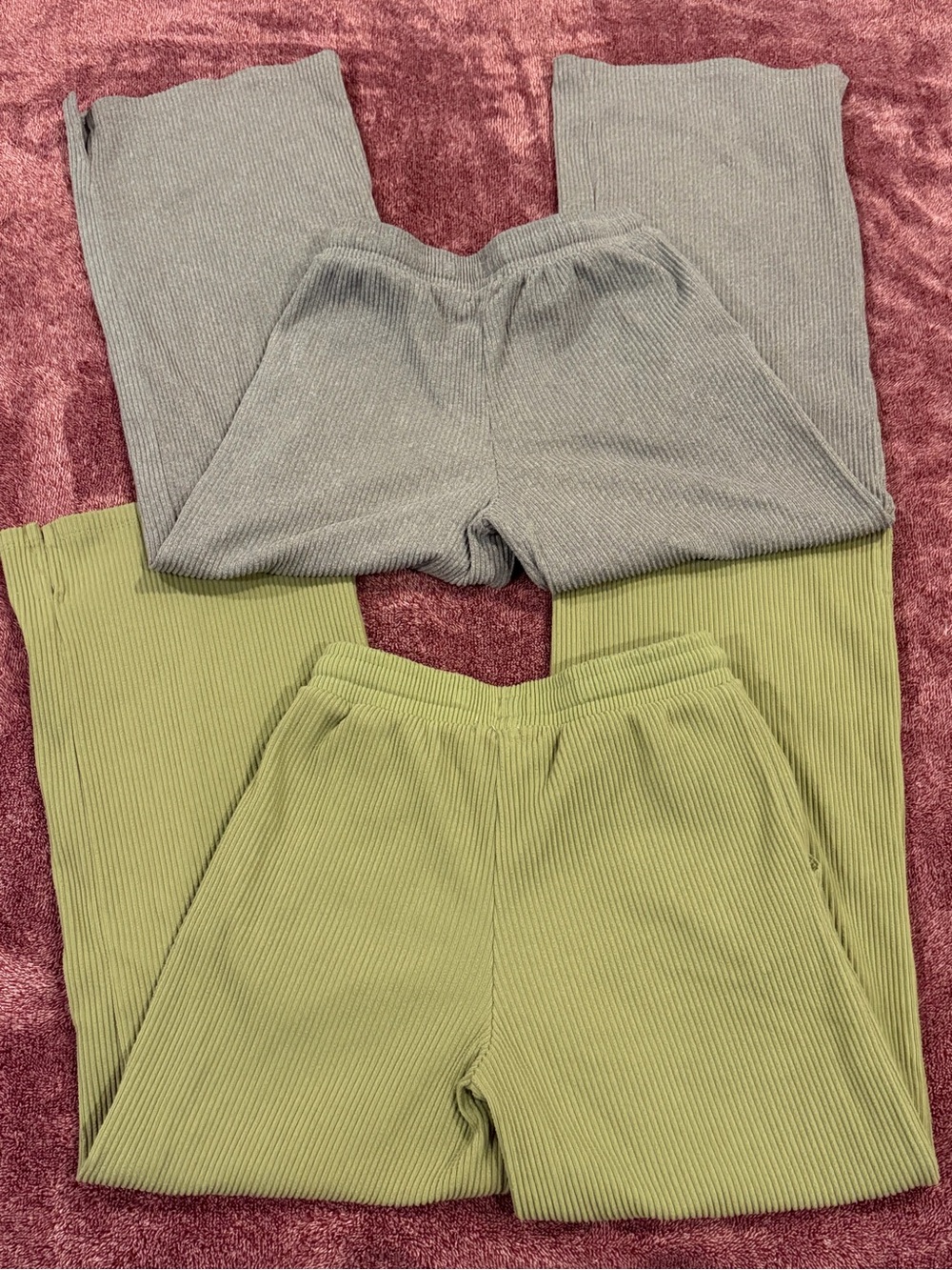 Pair of Girls Ribbed Wide Leg Lounge Pants - 10/12 - Picture 2 of 9